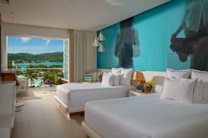 Xcelerate Junior Suite Ocean Front Room